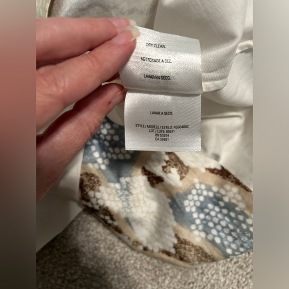 Elie Tahari beautiful gathered waist snake print midi dress - Picture 8 of 8